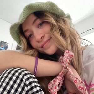 Meet your Posher, Gabrielle